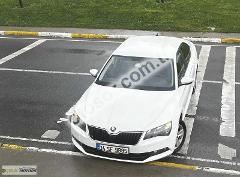 Skoda Superb 1.6 Tdi Greentech Active Dsg 120HP