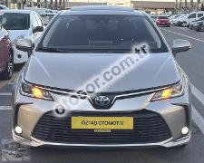 Toyota Corolla 1.8 Hybrid Flame X-Pack E-CVT 122HP