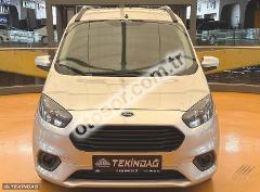 Ford Tourneo Courier 1.5 Tdci Deluxe 100HP