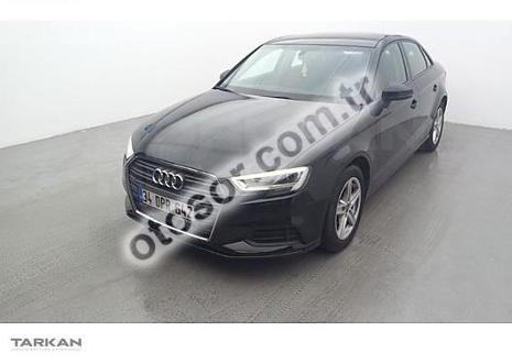 Audi A3 Sedan 35 Tfsi Dynamic S-Tronic 150HP