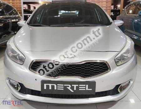 Kia Ceed 1.6 Crdi Premium 128HP