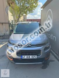 Citroen Berlingo 1.5 Bluehdi Shine Bold Eat8 130HP