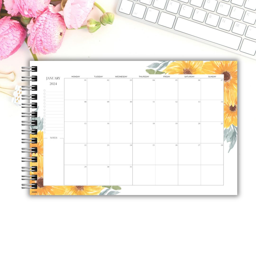 11 x 17 Desk Calendar-inner layout image 0