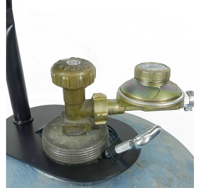 Chauffage radiant gaz 4,2kW Allumage piezo Usage Exterieur Sécurité Thermocouple Détendeur réglable Butane/propane