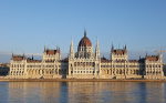 匈牙利大選 親普丁強人總理面臨苦戰