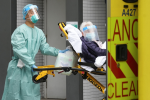 香港疫情熾烈！增6063例染疫15死　有捐血者確診