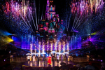 迪士尼樂園「迪士尼星夢光影之旅」夜間城堡匯演6‧18登場　光雕投影+煙花演繹迪士尼經典【短片‧多圖】