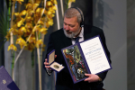 俄羅斯諾貝爾和平獎得主捐金質獎章　幫助烏克蘭難民