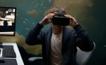 預告新產品？臉書祖克柏分享VR頭戴裝置照片