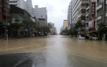 豪雨炸全台！明降雨趨緩 中南部仍要留意大雨勢