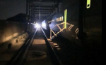 (影)日本福島外海強震規模上修為7.4!釀至少2死92傷 新幹線列車脫軌