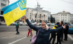 烏克蘭南部戰線重大勝利：赫爾松市民眾喜迎烏軍歸來，俄鷹派策士暗示應處死普亭