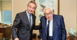Wang Yi met with Kissinger and said that it is imperative to control the Taiwan issue and the US business community to discuss and promote the United States to return to a rational China policy