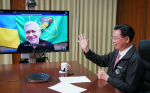 吳釗燮視訊烏克蘭哈爾科夫市長 代表台灣援助400萬美元
