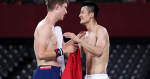 羽毛球男單中國諶龍敗丹麥 Axelsen　選手互讚、擁抱、交換球衣