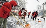 暴雪預警 雪量料10年同期最高 京停課停業 籲全民義務掃雪