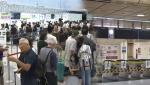 天氣不穩　餘震陰霾未散 陸空交通逐步恢復 旅客逃離北海道