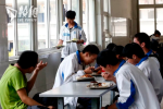 中國推「預製菜進校園」惹反彈 家長斥油鹹菜黃多化學劑 教育部急剎停稱重視學校食安