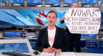 俄國營電視台員工反戰 持標語打斷新聞直播現場