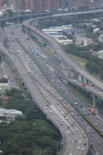 端午連假第 2 天國道大致順暢 上午注意 7 地雷路段