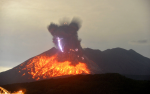 櫻島火山「寫紀錄」！首次升至最高5級警戒 日官方下令緊急疏散