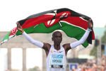 37歲肯尼亞名將傑祖基再破馬拉松世界紀錄