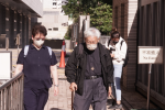 【香港法庭】「612基金」控方結案陳詞　90歲陳日君撐著拐杖上庭