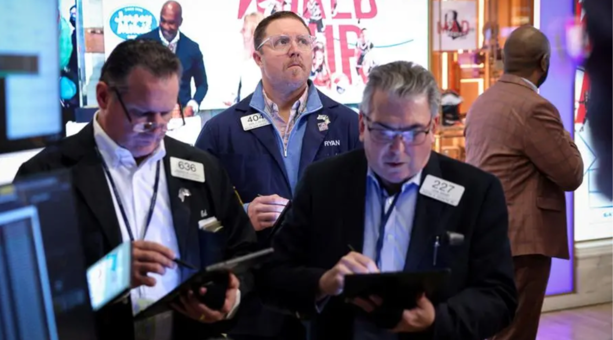 US Stocks: S&P 500 Ends Higher as Markets Weigh Rising Yields, Upbeat Corporate Results