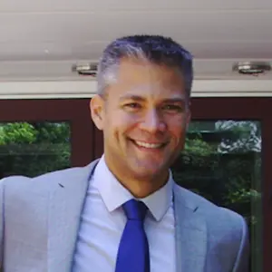 Online Business & Economics tutor — Dr Johan