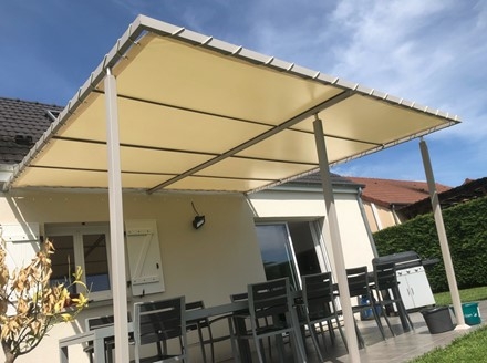 Toile Pergola Ivoire 7x10 m Protection Solaire - Garantie 15 ans TECPLAST - XP680M2PR - Bâche Pergola étanche en PVC - Made in France - Images