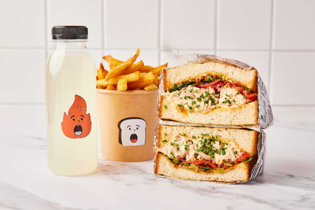 Sando + side + boisson au choix of 