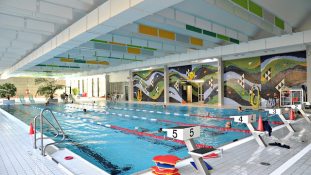 Schwimmhalle Fischerinsel