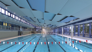 Schwimmhalle Helene-Weigel-Platz