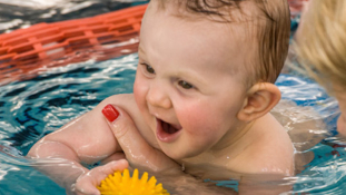 Schwimmhalle Textorbad