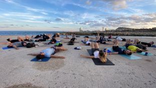 Yoga by the Sea Espigó Bogatell