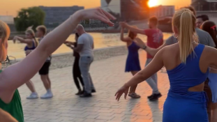 Bachata Dance Classes in Berlin Mitte - Open Air Bachata Dance Classes in Berlin Mitte - Open Air