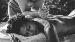 Soulful Touch Massage for FLINTA only Soulful Touch Massage for FLINTA only
