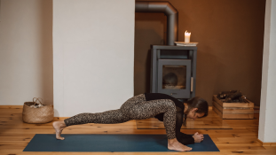 Element Ost Yoga Neustadt