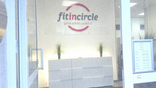 Fit in Circle
