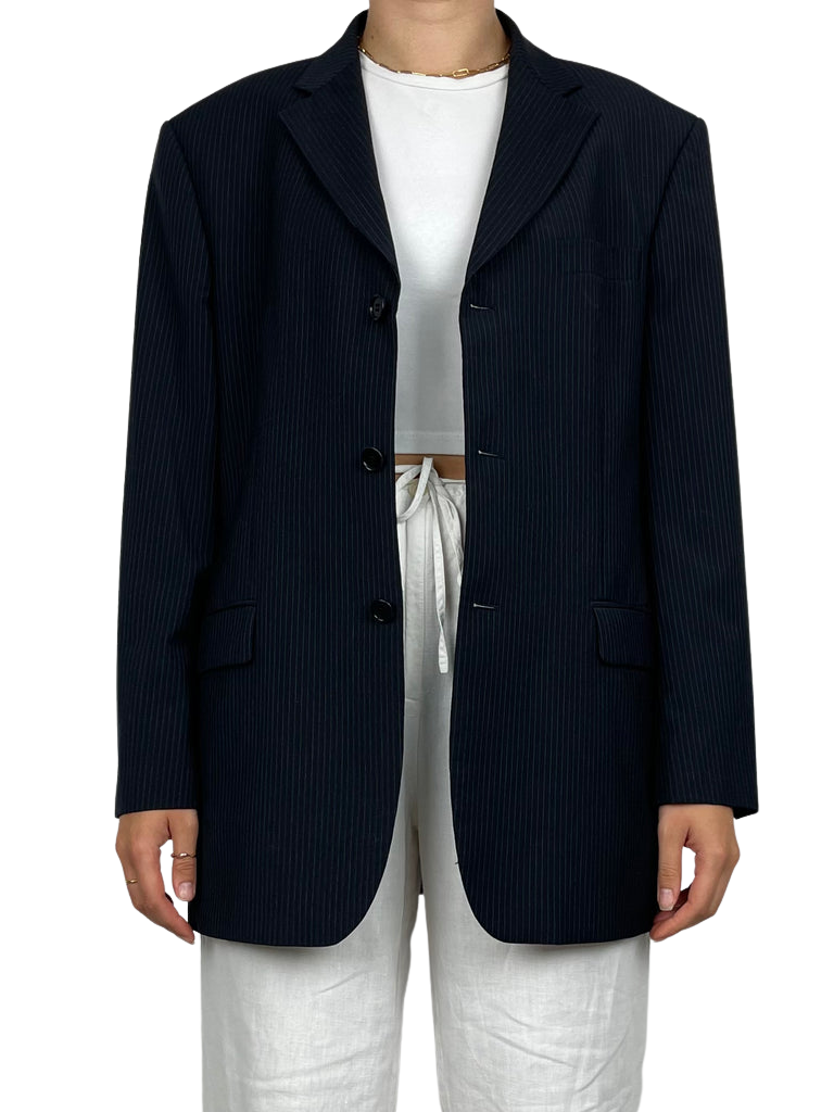 https://storage.googleapis.com/download/storage/v1/b/whering.appspot.com/o/marketplace_product_images%2Fbalmain-paris-balmain-pinstripe-wool-blazer-navy-rn1ttzRL268beBm96d8kA4.png?generation=1688381666850637&alt=media