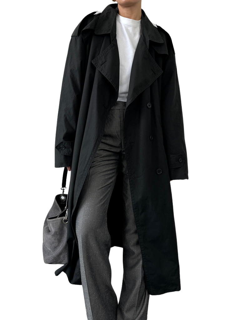 https://storage.googleapis.com/download/storage/v1/b/whering.appspot.com/o/marketplace_product_images%2Fchristian-dior-monsieur-cotton-double-breasted-belted-trench-coat-black-cBdpg8AgBfAs3GBk4FzDpk.png?generation=1713842337151608&alt=media