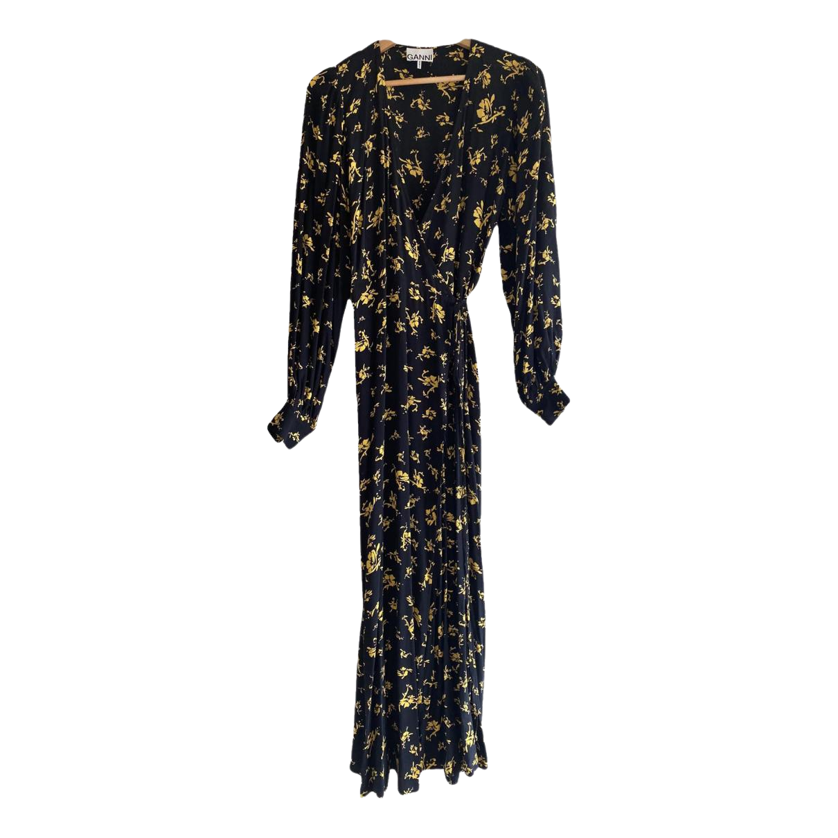 https://storage.googleapis.com/download/storage/v1/b/whering.appspot.com/o/marketplace_product_images%2Fganni-spring-summer-2020-maxi-dress-gold-iZvGa6oXomckPHToffSjzm.png?generation=1689310832497010&alt=media