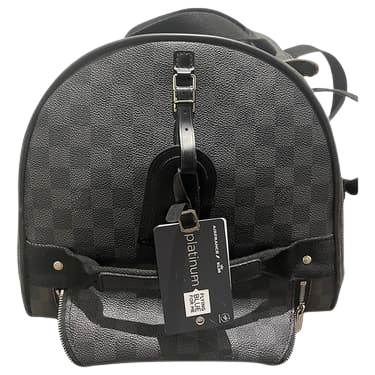 https://storage.googleapis.com/download/storage/v1/b/whering.appspot.com/o/marketplace_product_images%2Flouis-vuitton-horizon-55-leather-travel-bag-grey-q6DQzLL5cLFeQcH2tYBdiA.png?generation=1691589266856590&alt=media