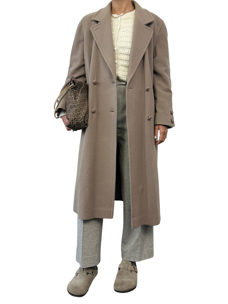 https://storage.googleapis.com/download/storage/v1/b/whering.appspot.com/o/marketplace_product_images%2Fmenuetto-vintage-wool-cashmere-double-breasted-coat-beige-ispm3K9HjHE4WHAD9i3BaN.png?generation=1710763173508852&alt=media