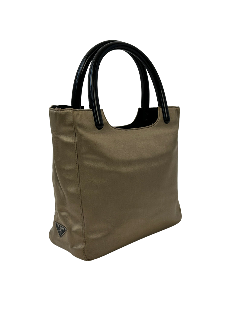 https://storage.googleapis.com/download/storage/v1/b/whering.appspot.com/o/marketplace_product_images%2Fprada-satin-hand-bag-khaki-hgtdbspo2jXc8gJYzwWYhm.png?generation=1688381824239127&alt=media