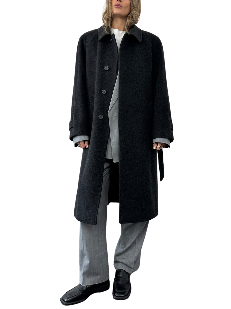 https://storage.googleapis.com/download/storage/v1/b/whering.appspot.com/o/marketplace_product_images%2Funbranded-italian-vintage-wool-cashmere-concealed-placket-belted-coat-black-pYsvUSjJKSqPxAGu26rQRx.png?generation=1710763664698080&alt=media