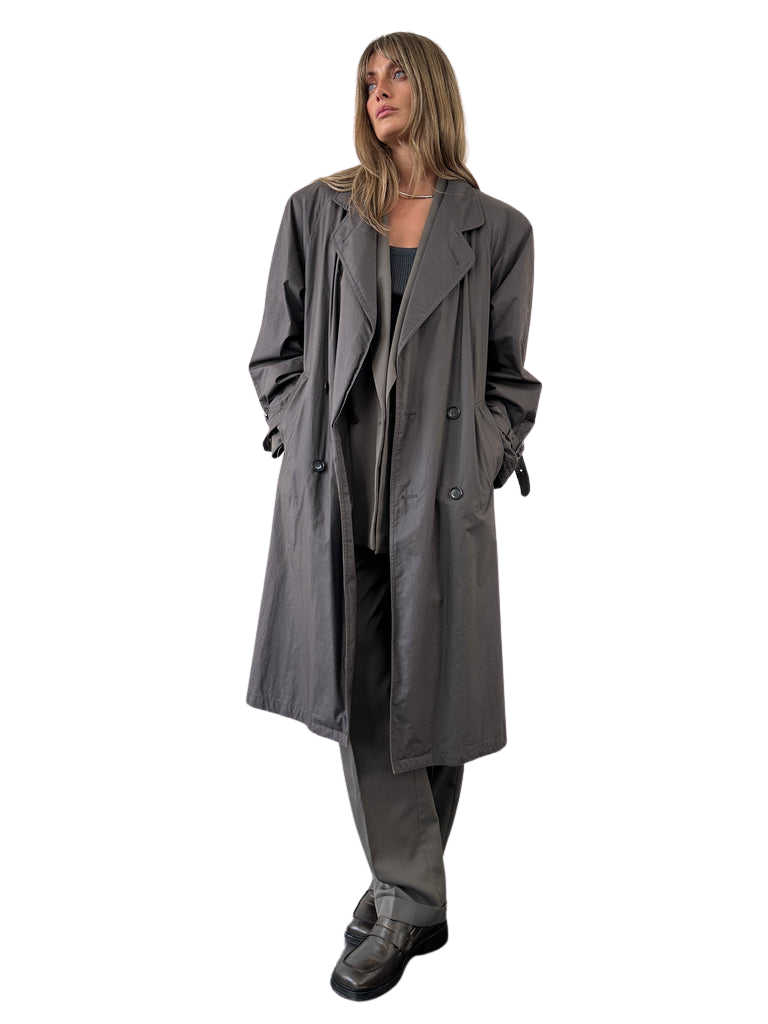 https://storage.googleapis.com/download/storage/v1/b/whering.appspot.com/o/marketplace_product_images%2Funbranded-vintage-double-breasted-unlined-belted-trench-coat-gray-iWNiChwxBfn6JR3hLdwwqP.png?generation=1713841375400961&alt=media