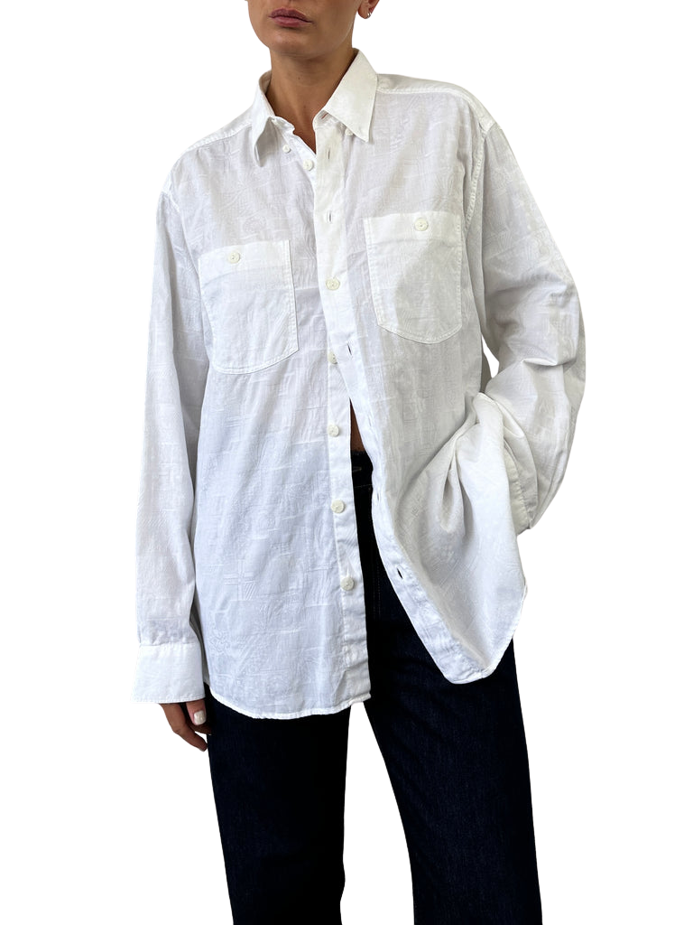 https://storage.googleapis.com/download/storage/v1/b/whering.appspot.com/o/marketplace_product_images%2Funbranded-vintage-embroidery-cotton-shirt-white-s1q3Y2b6cZJPPMFoA1hJYb.png?generation=1714791172883737&alt=media