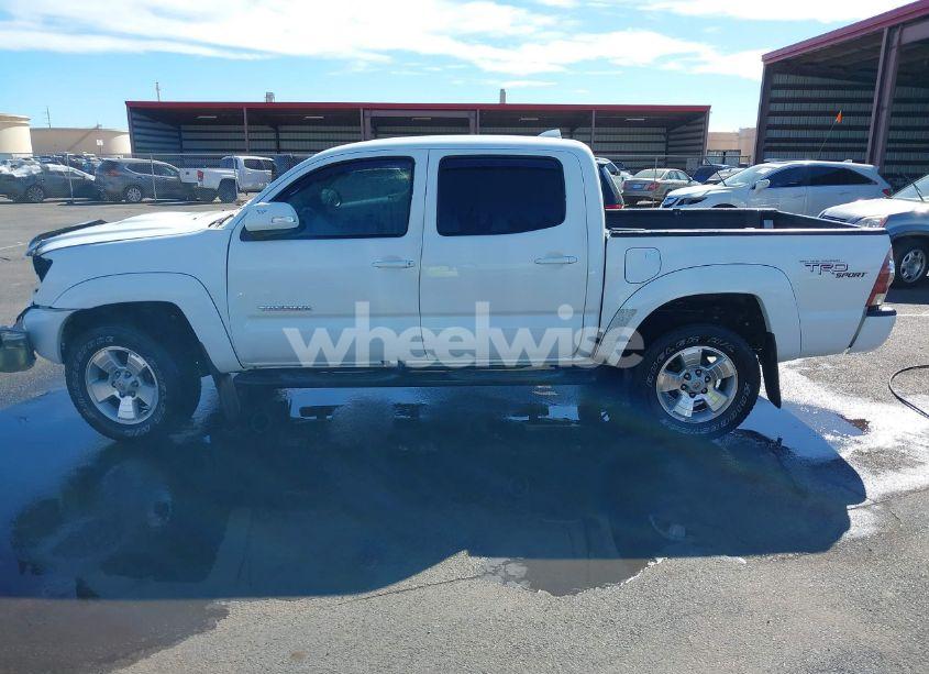 Thumbnail 6 of 2013 TOYOTA TACOMA PRERUNNER V6