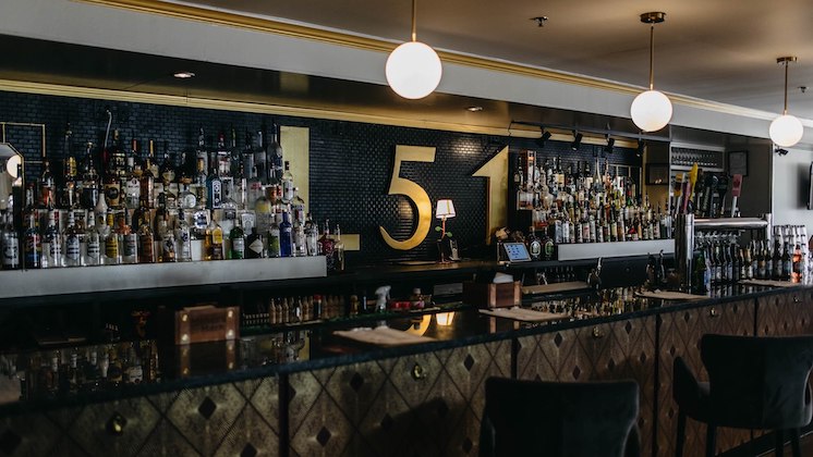 Dream Hall 1 746 420